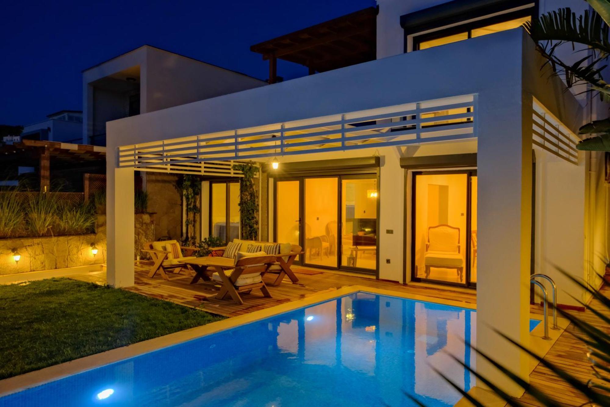 Villa Aleph-Kiralik Muestakil Havuzlu Luex Villa Bodrum Zewnętrze zdjęcie
